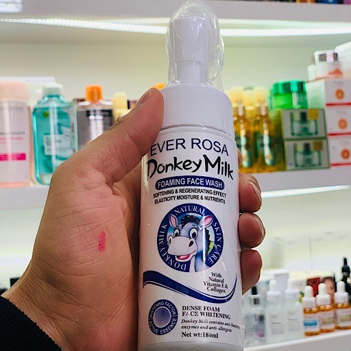 فوم شوینده صورت براش دار شیر الاغ EVER ROSA — تصویر ۳