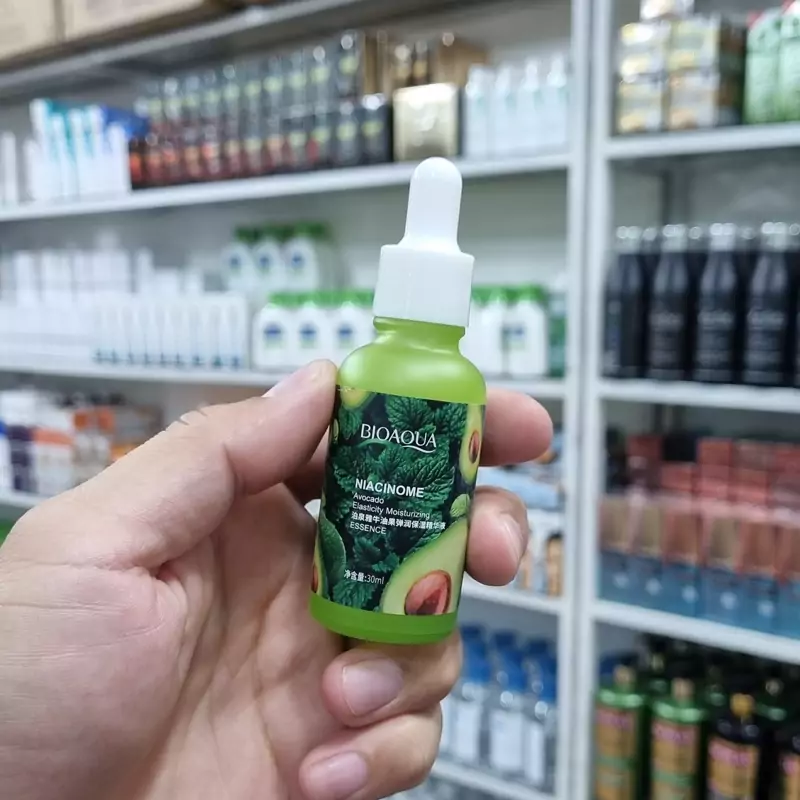 سرم آبرسان نیاسامید و آووکادو بیوآکوا — تصویر ۳