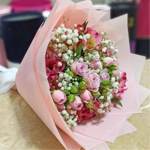 دسته گل ادیلیا