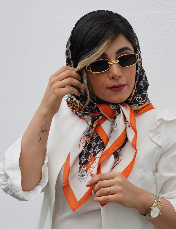 روسری ساتن ابریشم مشکی از برند هرمس سابرینا
