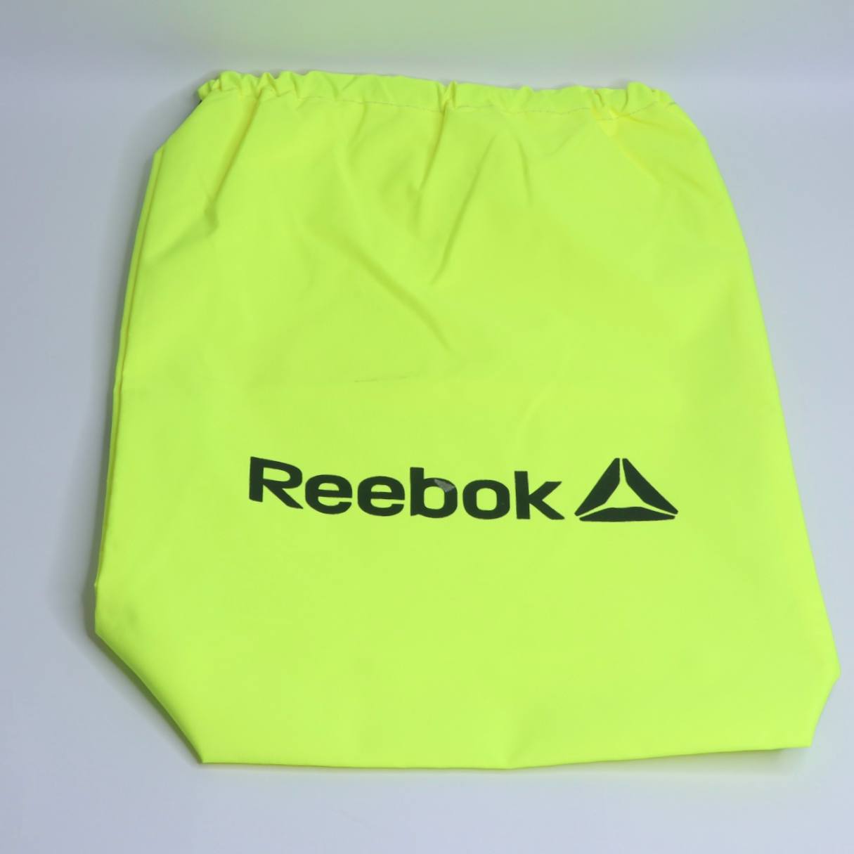شوزبگ و کوله ورزشی Reebok — تصویر ۴