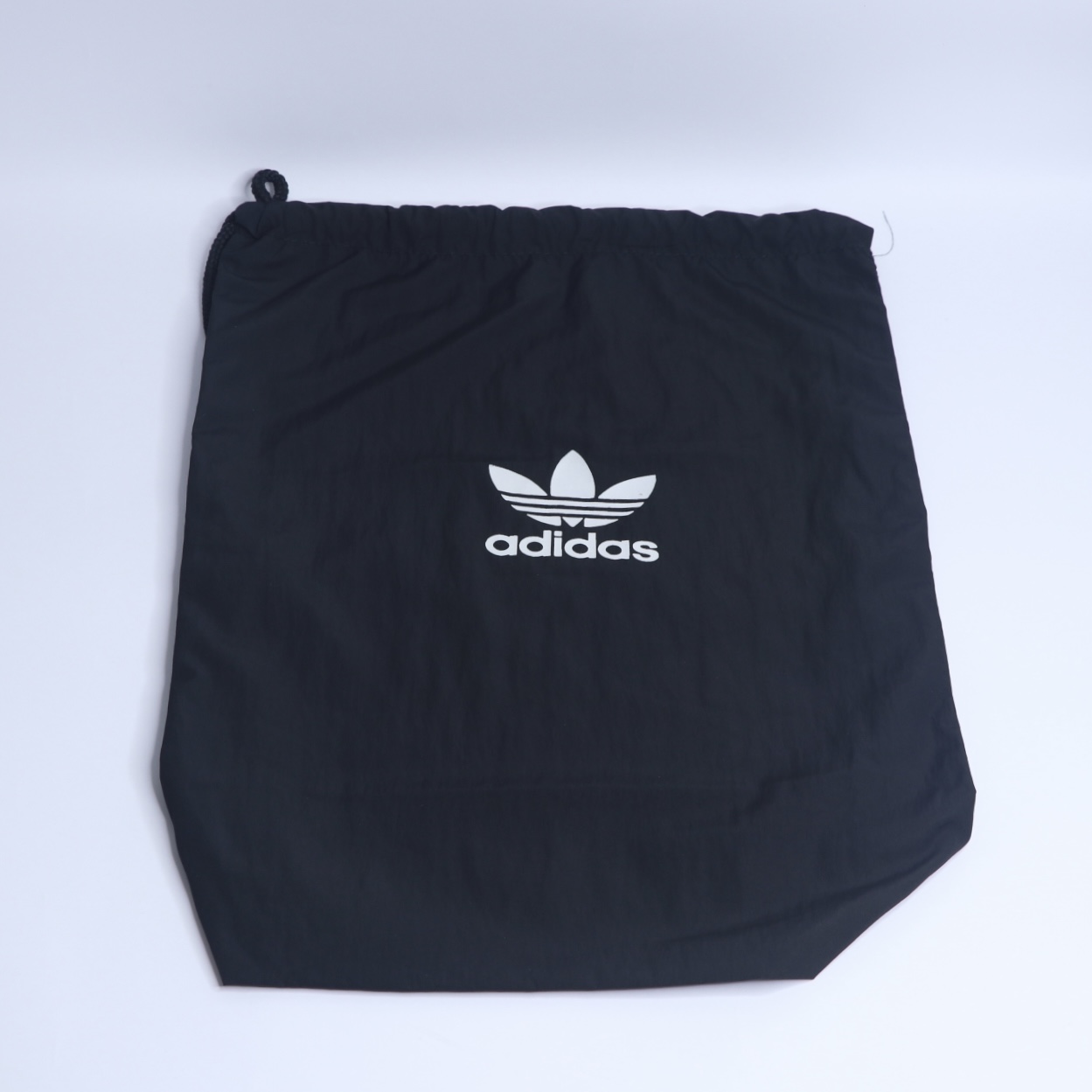 شوزبگ و کوله ورزشی adidas — تصویر ۵