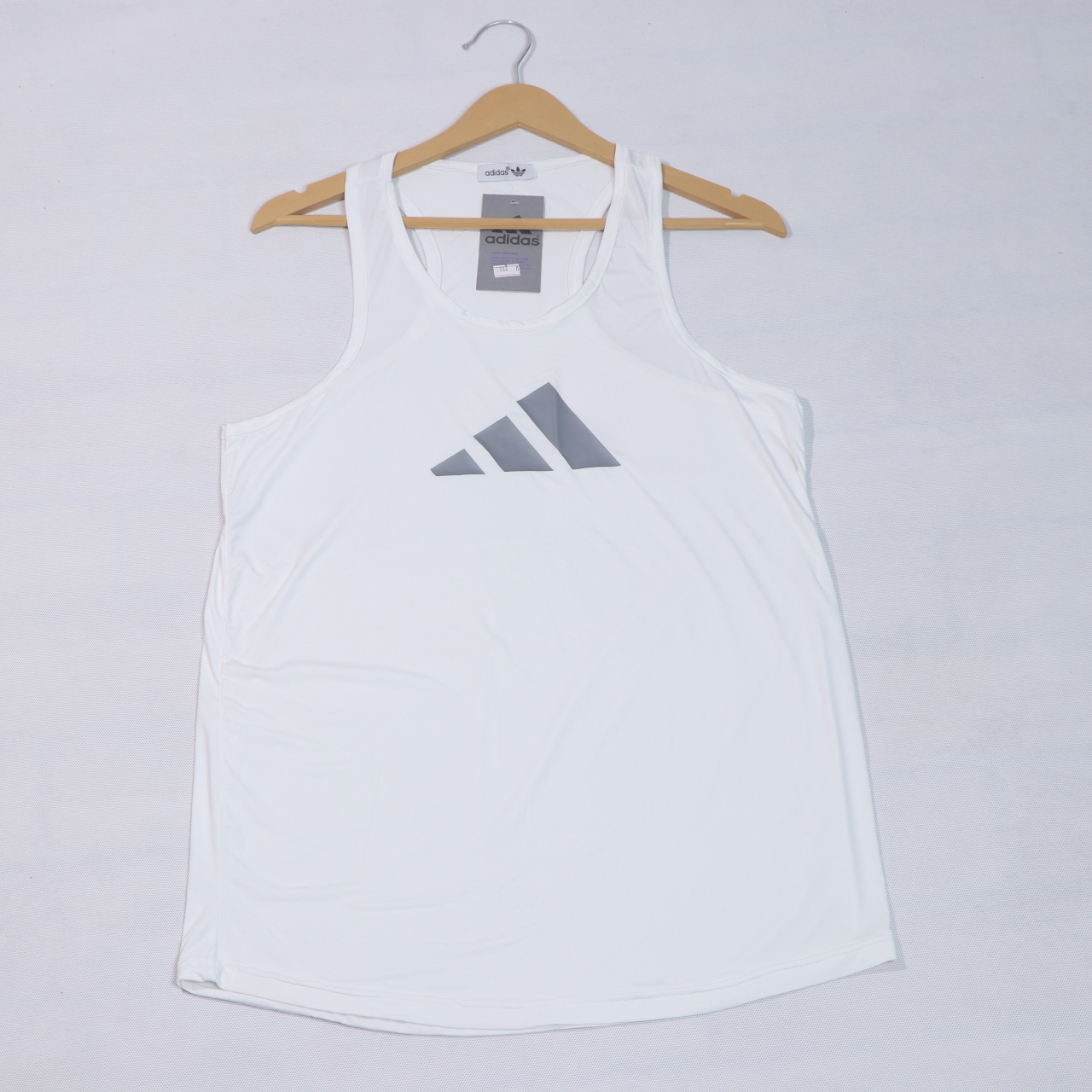تاپ ورزشی مردانه adidas — تصویر ۶