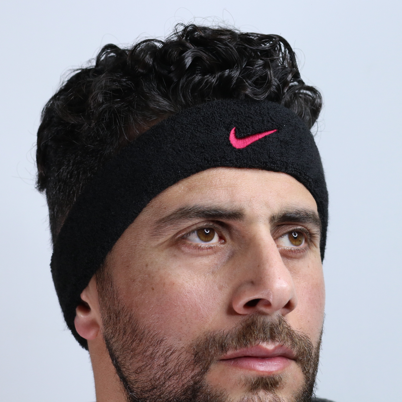 هدبند ورزشی حوله ای Nike — تصویر ۴