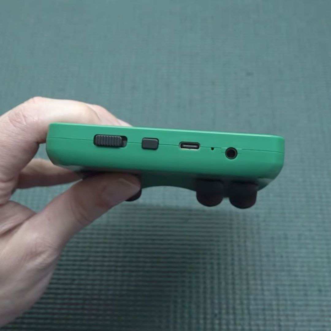 کنسول بازی دستی مدل Portable X8 — تصویر ۶