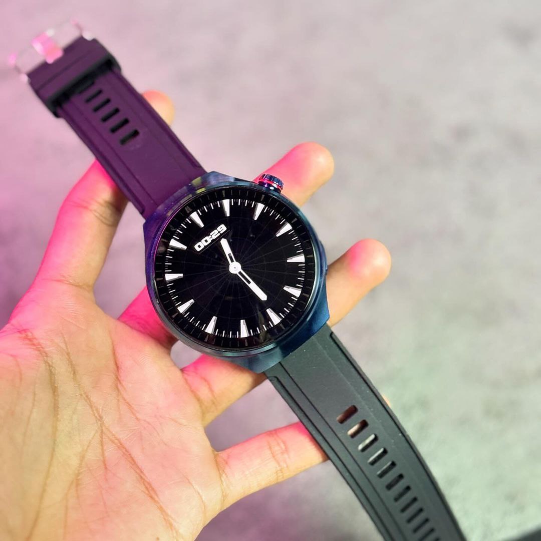 ساعت هوشمند X-inova مدل HK8 Hero AMOLED 2024 — تصویر ۴
