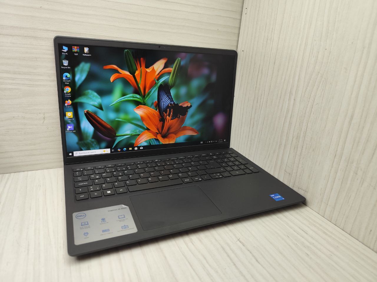 لپ تاپ استوک Dell مدل Inspiron 3511