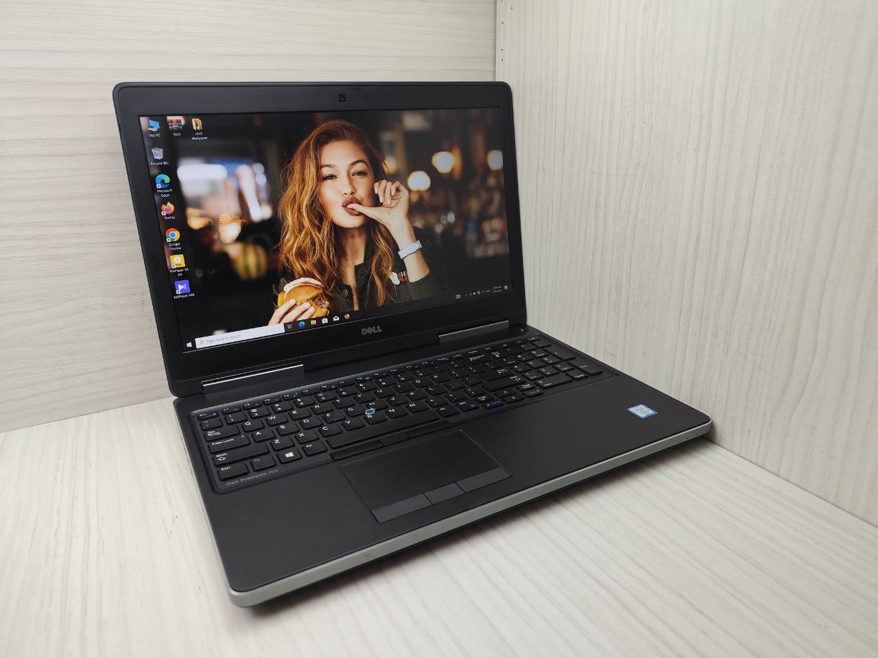 لپتاپ استوک دل Dell precision 7510