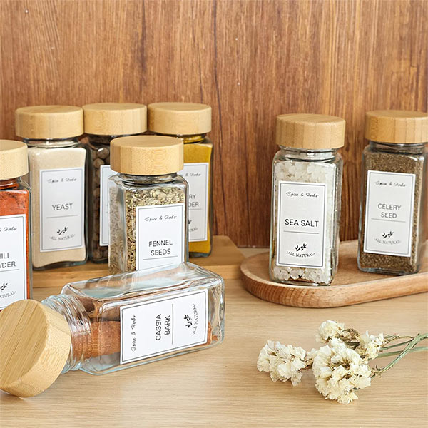 پک جاادویه شیشه ای درب چوبی (چهارگوش با سری ادویه پاش)