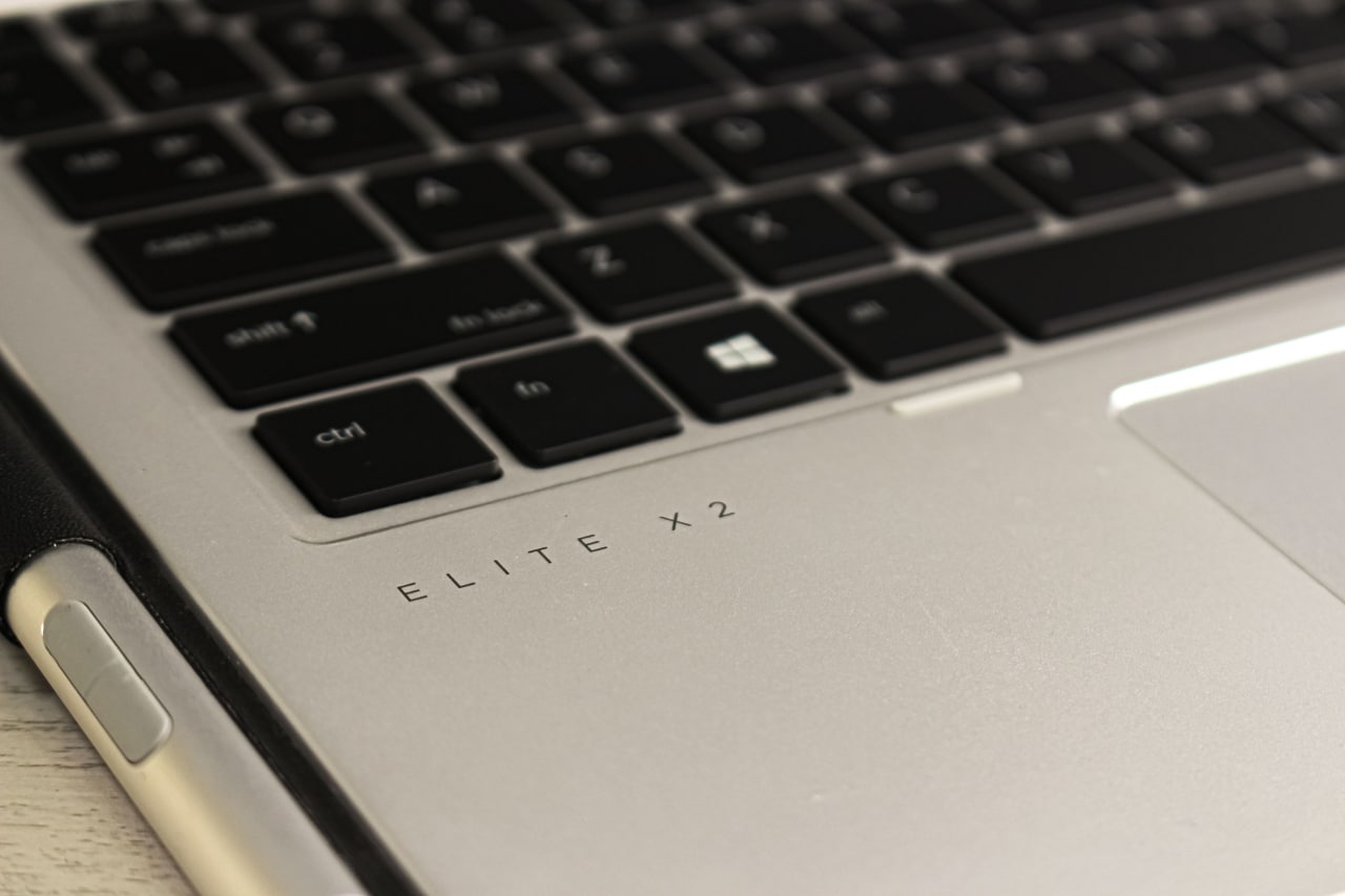 لپ تاپ استوک اچ پی مدل HP ELITE X2 13.3inch — تصویر ۶
