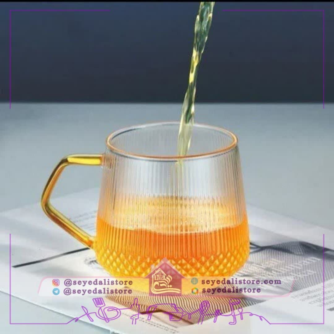 لیوان پیرکس مدل دو طرح شیاردار دسته زرد شعله مستقیم چین
