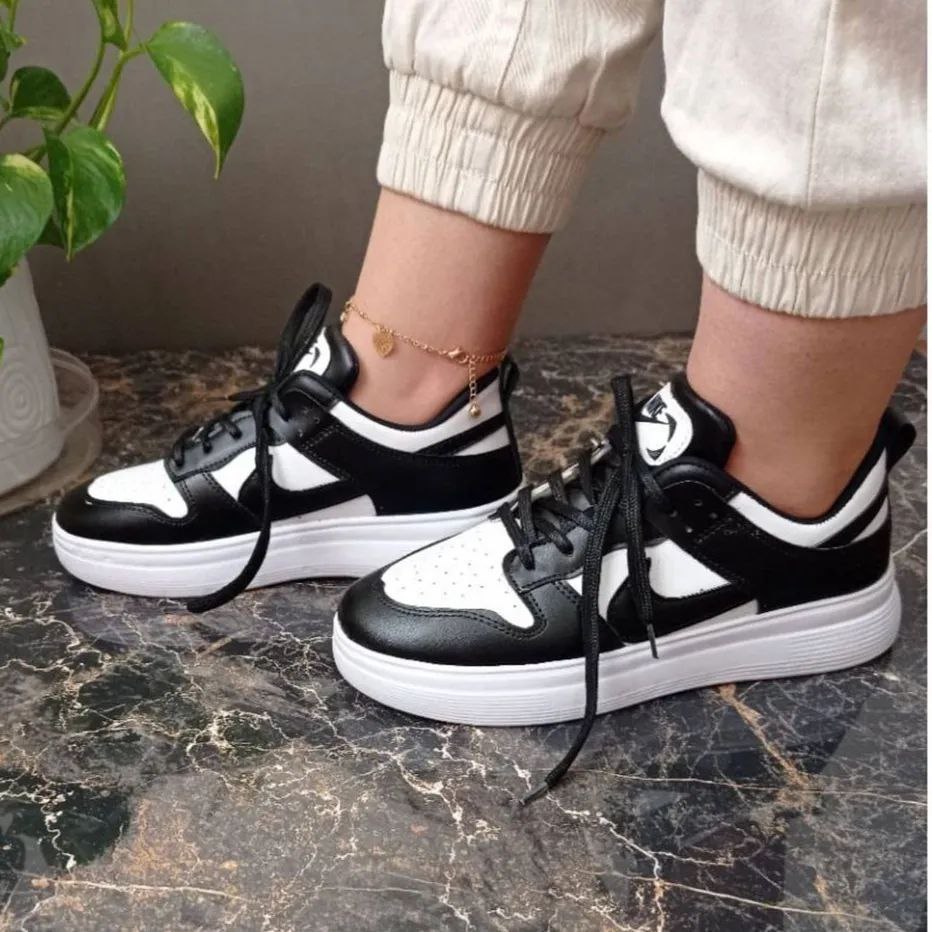 کفش دخترانه برند Nike