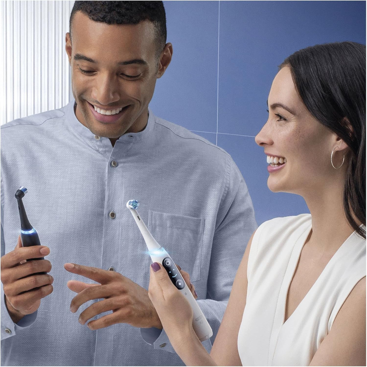 مسواک برقی اورال بی Oral-B iO Series 8 رنگ بنفش — تصویر ۵