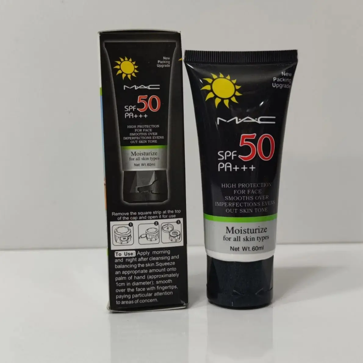 ضد آفتاب بی رنگ مک SPF 50 PA+++ مرطوب کننده برای انواع پوست Net Wt 60m — تصویر ۳