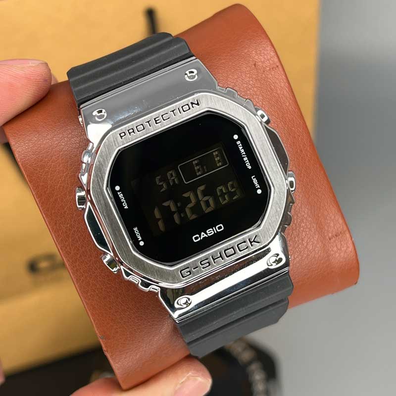 ساعت مچی کاسیو جیشاک Casio G-Shock-5600 — تصویر ۵