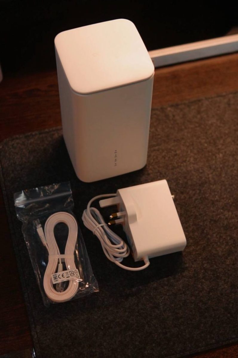 مودم رومیزی 5G اوپو مدل OPPO 5G CPE T1a — تصویر ۵