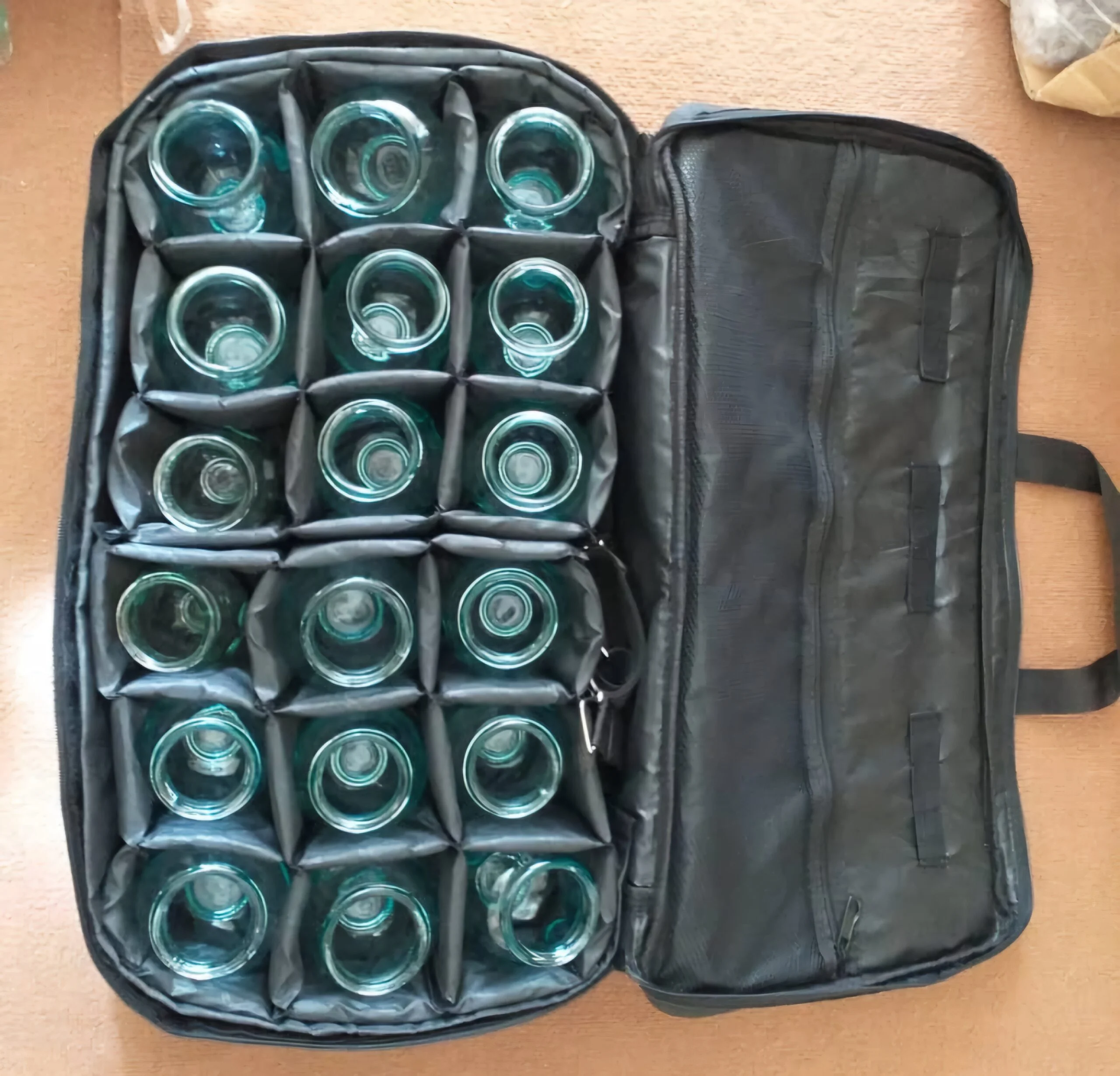 کیف بادکش — تصویر ۲