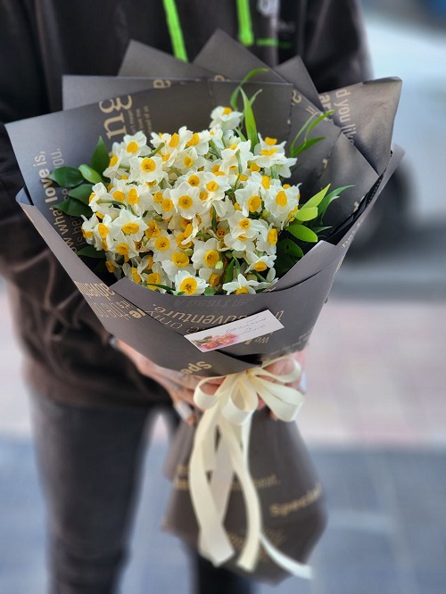 دسته گل نرگس کد 0007 — تصویر ۳