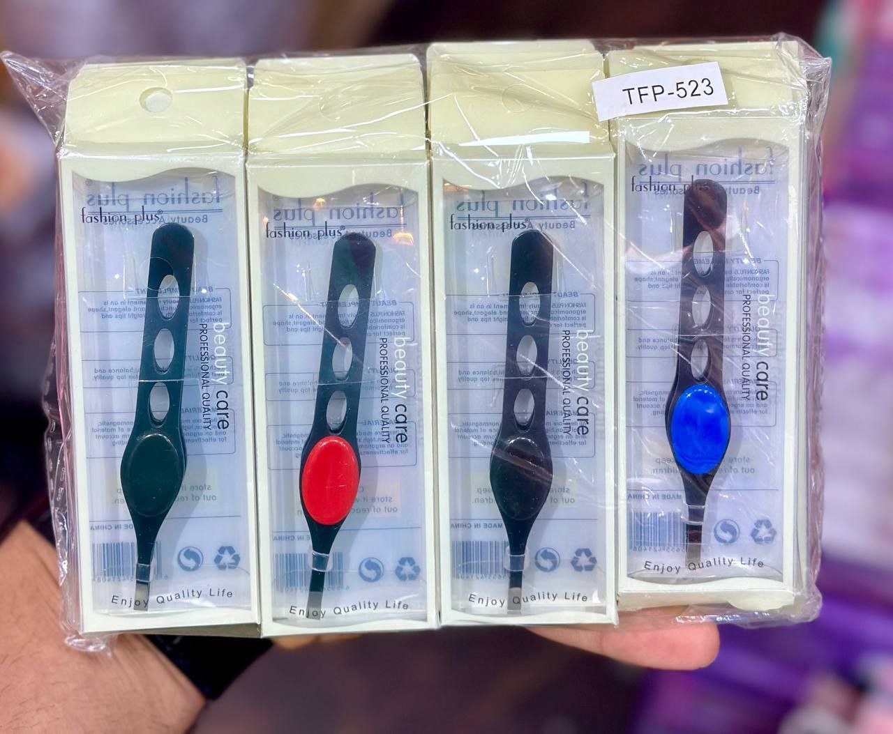 موچین انبری فلزی فشن پلاس Fashion Plus مدل 523 — تصویر ۳
