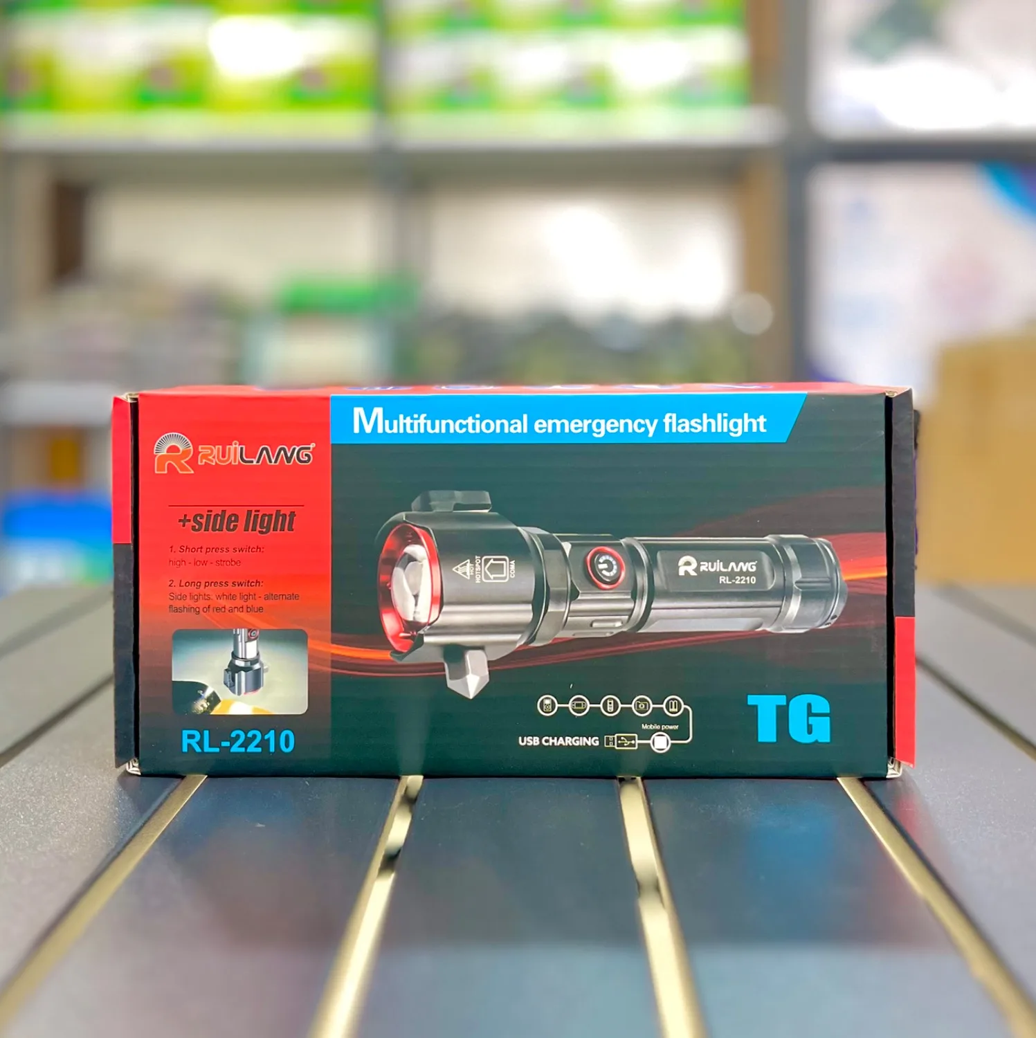 چراغ قوه شارژی Ruilang مدل RL-2210 | زوم‌دار، پاوربانک و چندکار — تصویر ۳