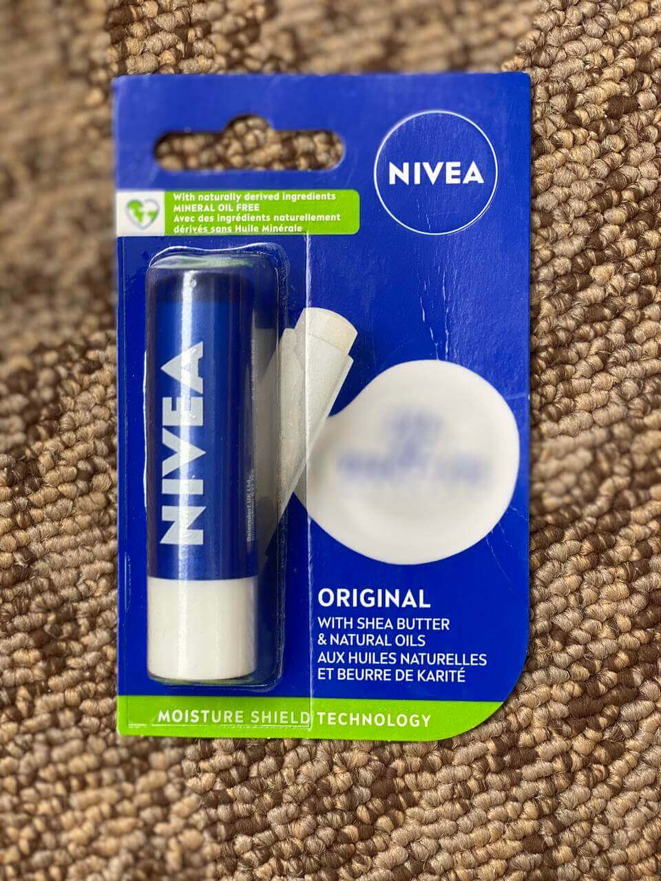 بالم لب نیوآ (NIVEA) — تصویر ۳