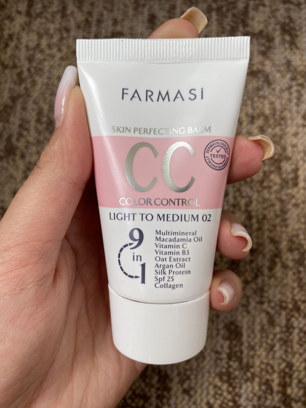 سی سی کرم فارماسی شماره 02 رنگ لایت تو مدیوم (CC CREM FARMASI) — تصویر ۵