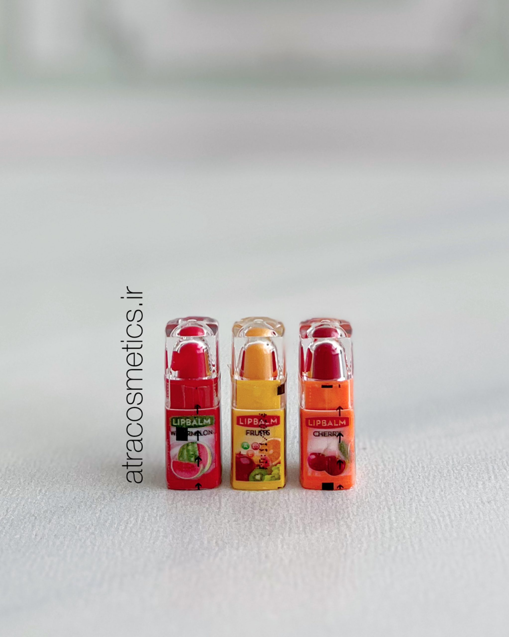 مینی بالم لب میوه‌ای و ویتامینه گلدن رز Golden Rose Lip Balm Fruits & Vitamins — تصویر ۳