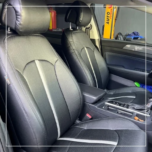روکش صندلی هیوندای سوناتا Hyundai LF مدل نوار وسط برند R-1497) ECCCO) — تصویر ۲