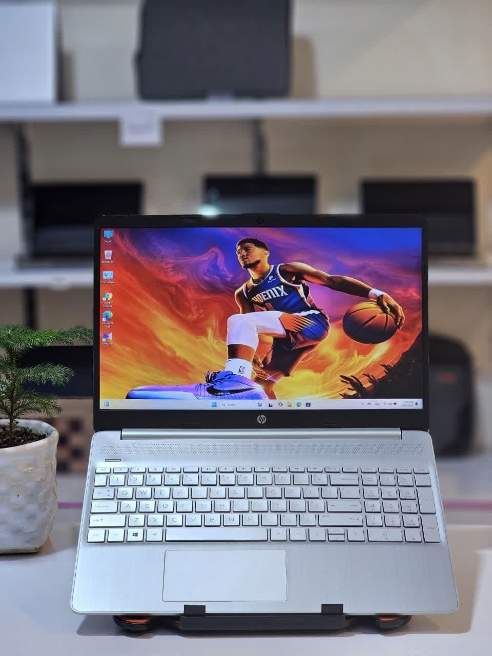 HP LAPTOP15S CORE I5-1135G7 8 SSD256 INTEL IRISلپتاپ — تصویر ۳