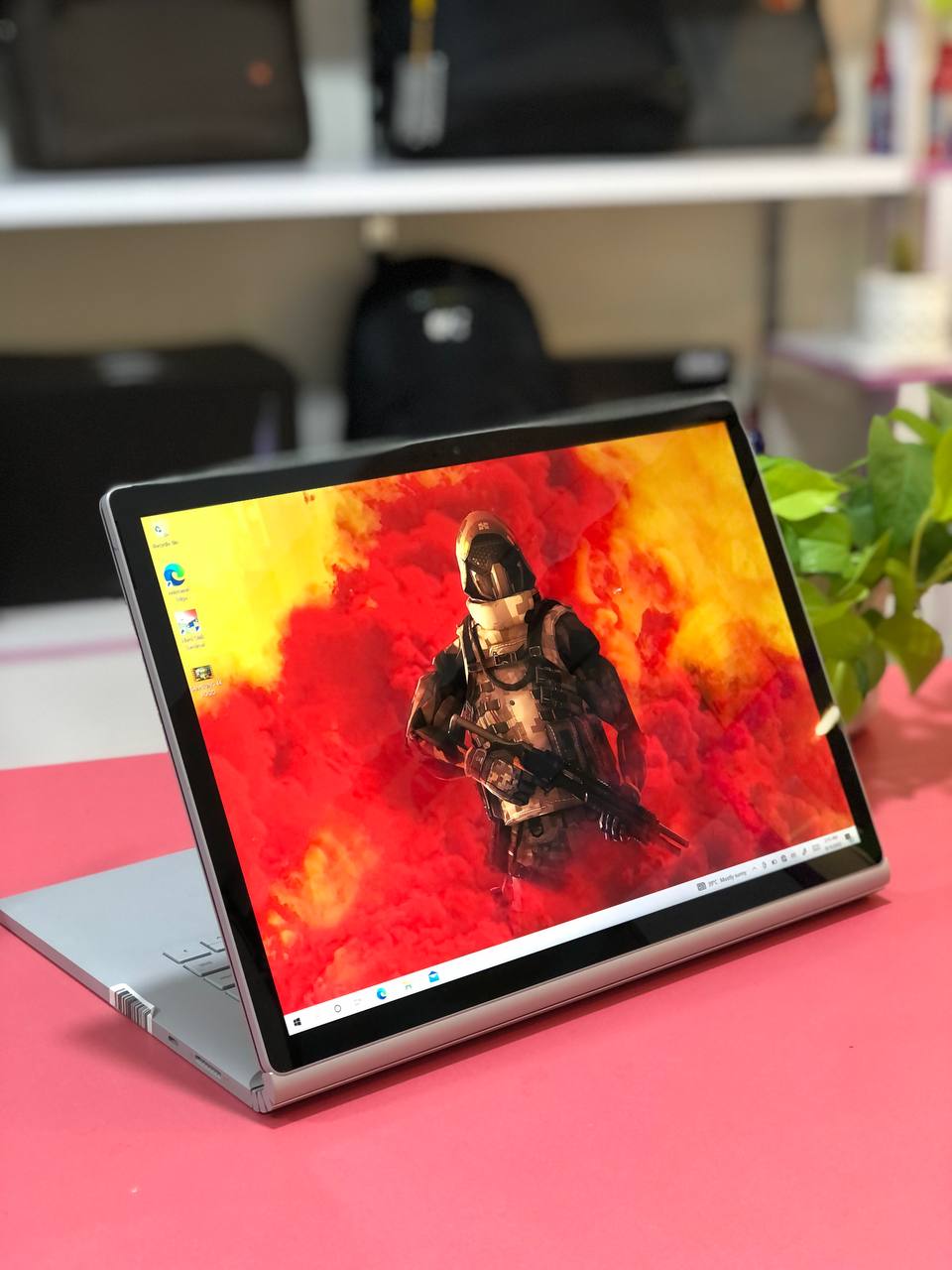 SURFACE BOOK2 13 core i7-16-512-GTX1050 سرفیس بوک2 3K