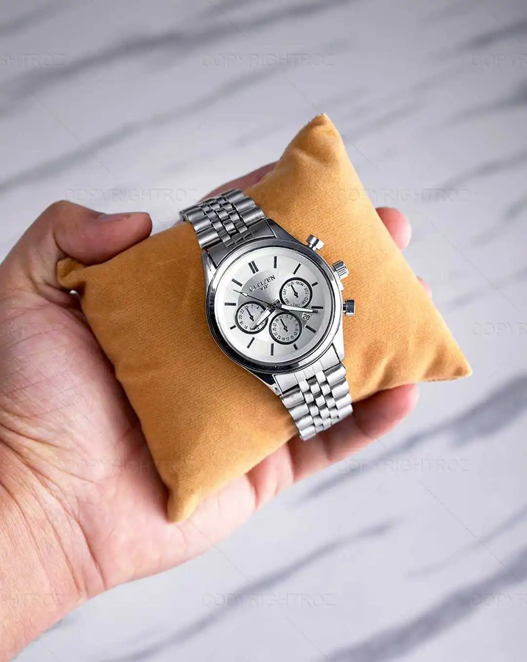 ساعت مچی زنانه سیتیزن CITIZEN طرح VIP مدل 1329 — تصویر ۴