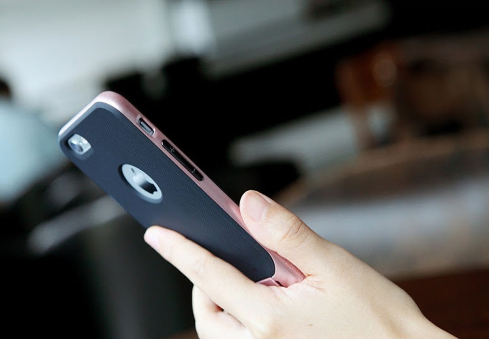 کاور راک مدل Royce Kickstand مناسب برای گوشی موبایل اپل iPhone 6s Plus و iPhone 6 Plus — تصویر ۳