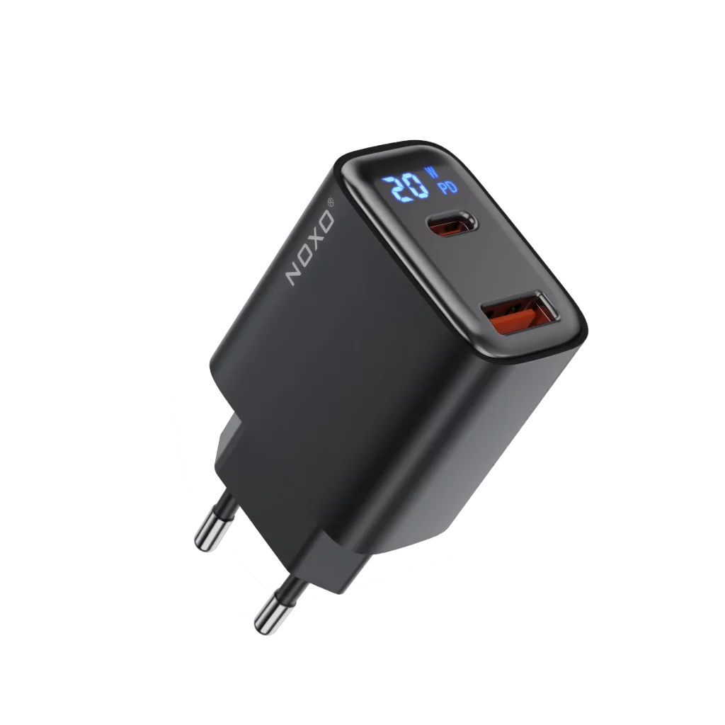 شارژر دیواری ۲۰ وات نوکسو مدل CHN-6 با ۲ پورت USB-A + USB-C، پشتیبانی PD و QC3.0 و نمایشگر دیجیتال (EU Pin) — تصویر ۲