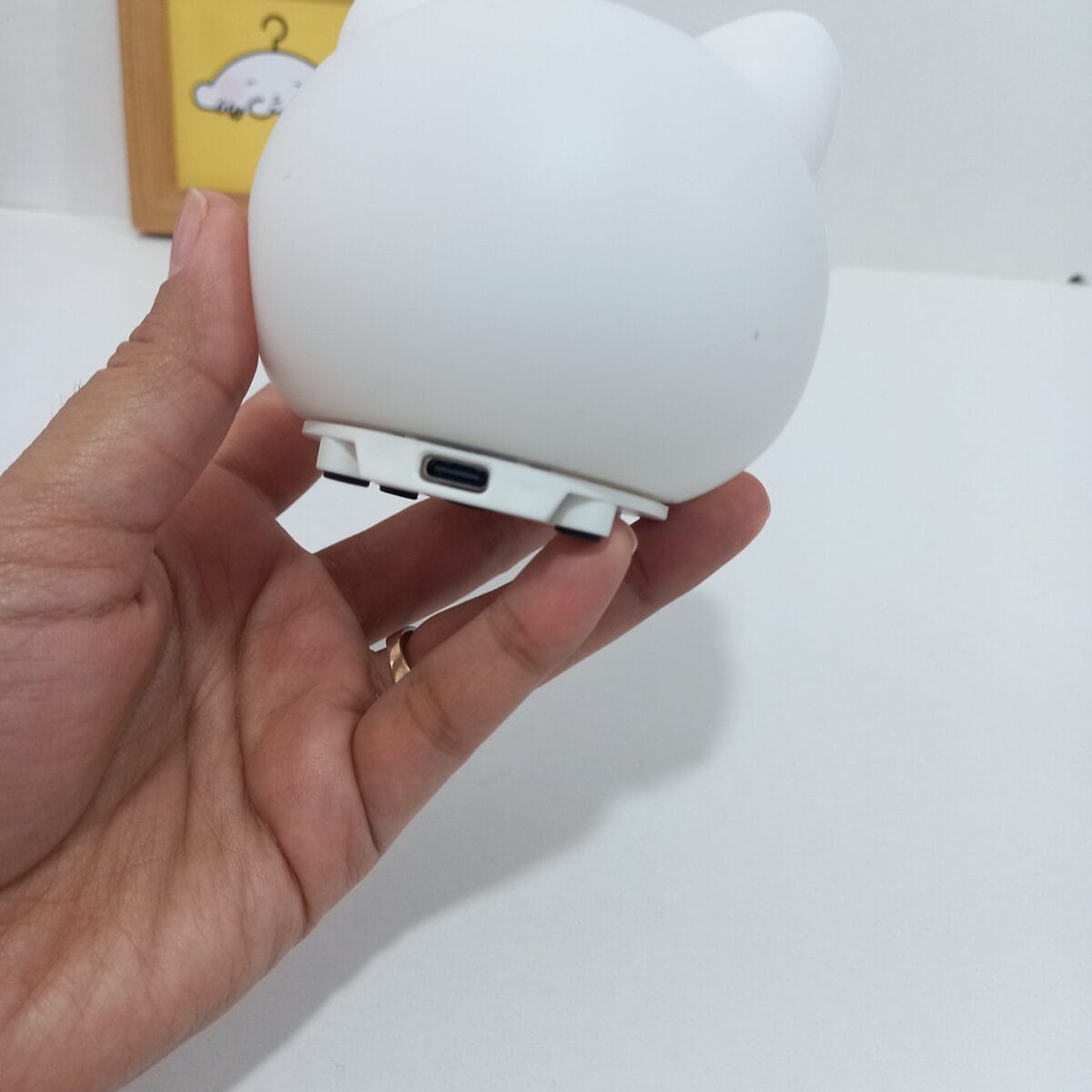 چراغ خواب سیلیکونی طرح کیتی — تصویر ۷