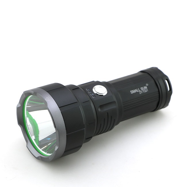 چراغ قوه اسمال سان SMALL SUN T221