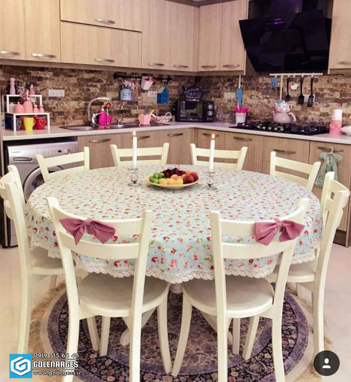 میز ناهارخوری چوبی اسپانیایی با صندلی تیرکی — تصویر ۸
