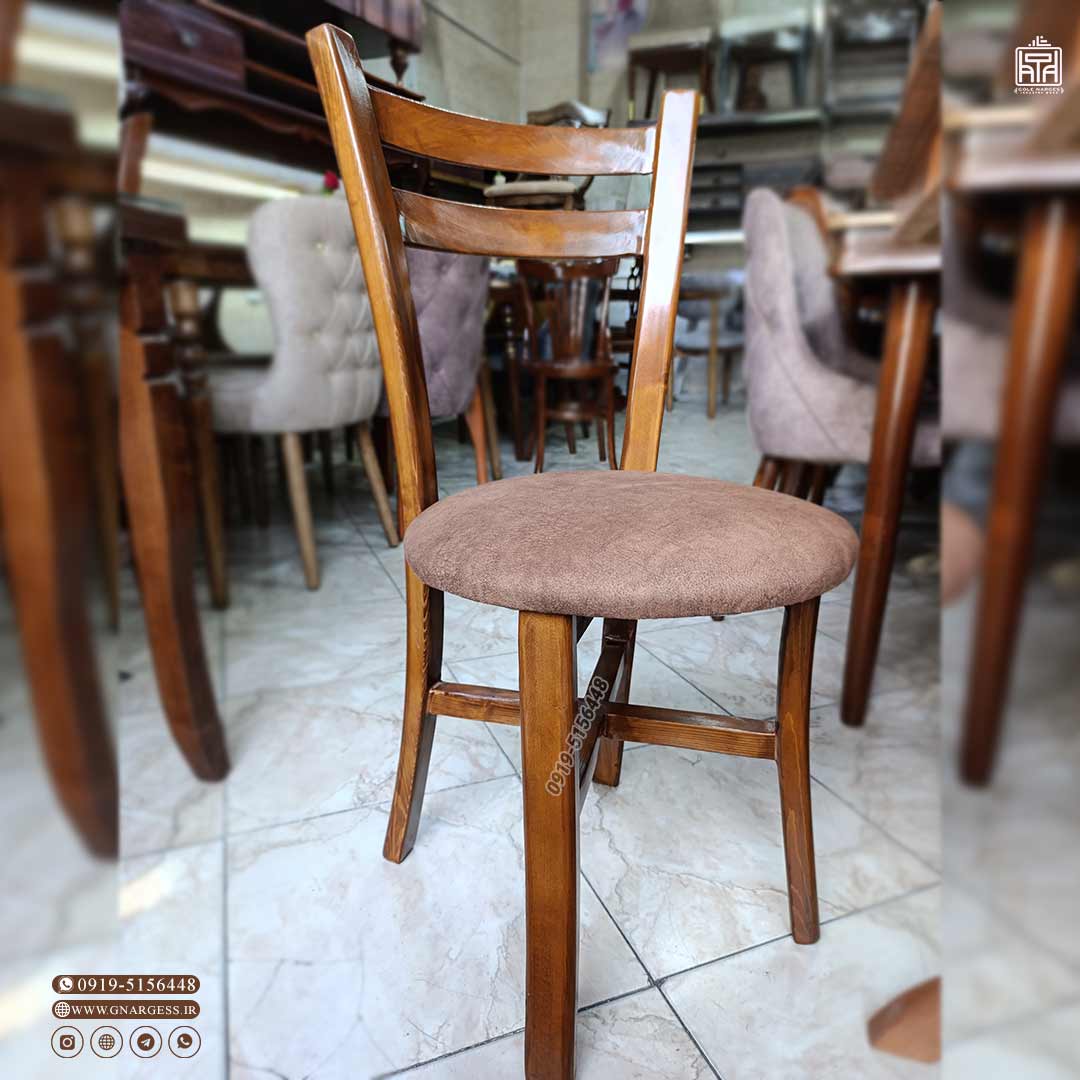 صندلی چوبی تیرکی طرح اسپانیایی — تصویر ۲