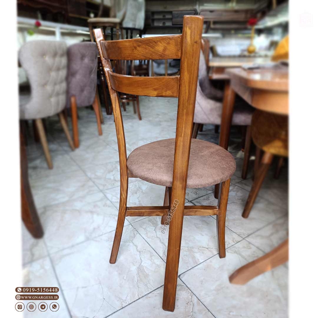 صندلی چوبی تیرکی طرح اسپانیایی — تصویر ۳