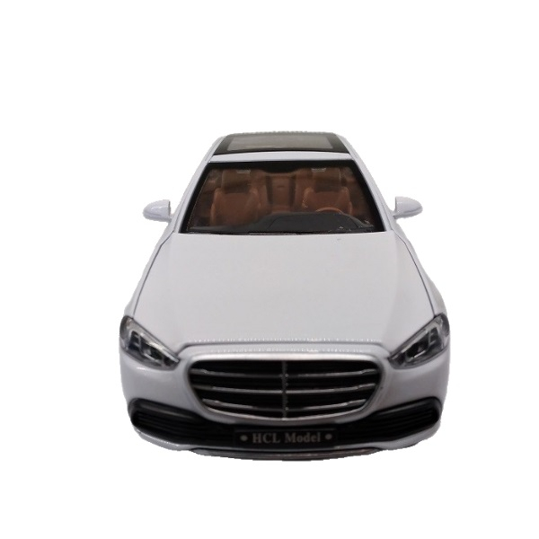 ماشین بازی مدل بنز طرح s600 — تصویر ۳