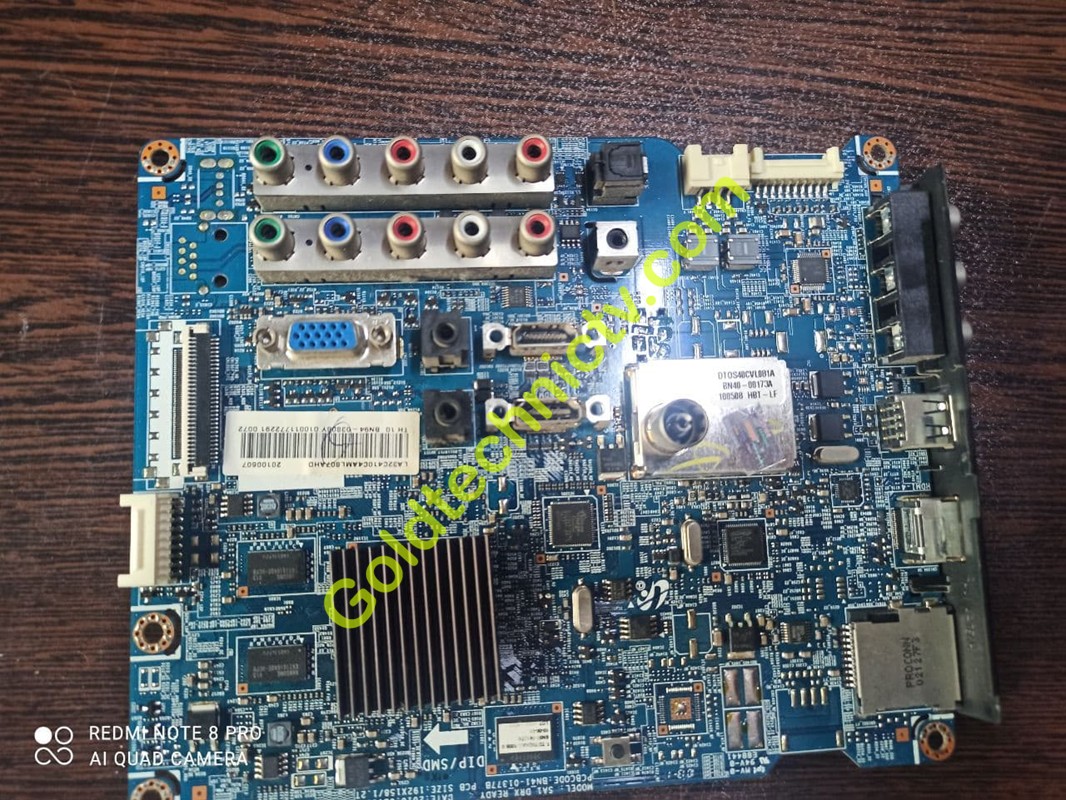 برد مین تلویزیون LA32C465