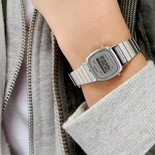 ساعت مچی زنانه کاسیو کد la670wa-7DF — تصویر ۵