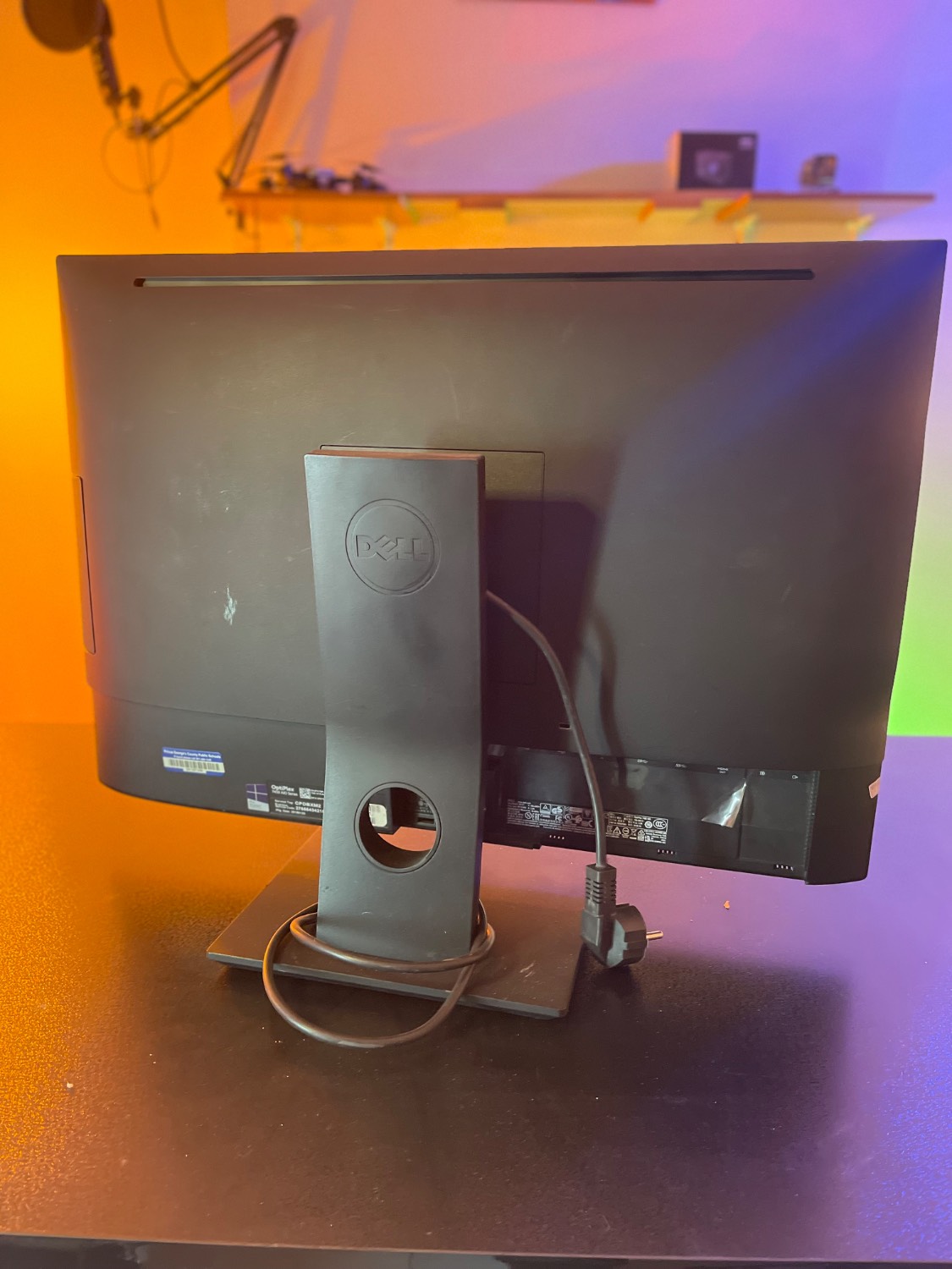 کامپیوتر همه‌کاره (All-in-One) دل مدل Dell OptiPlex 7440 استوک — تصویر ۸