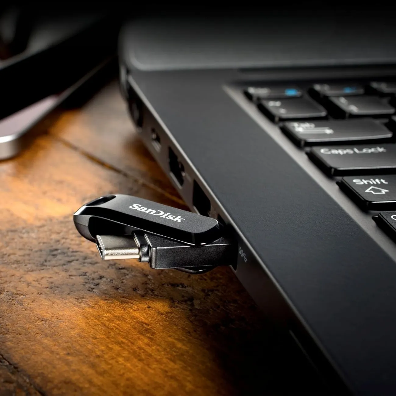 فلش مموری دو طرفه سن دیسک مدل Ultra Dual Drive Go ظرفیت 128 گیگابایت — تصویر ۳