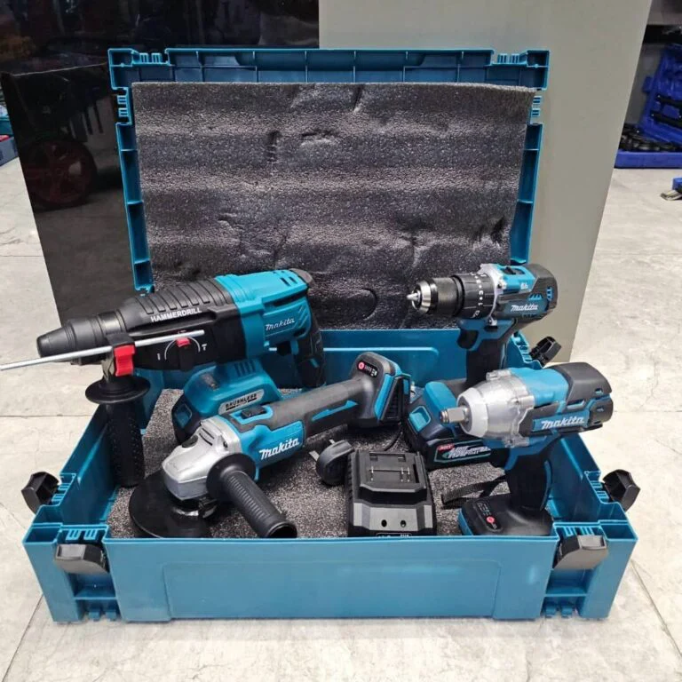 مجموعه چهار عددی شارژی براشلس ۱۴۸ ولت طرح ماکیتا مدل Kit-4H