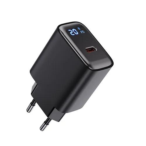 شارژر دیواری 20 وات نوکسو مدل CHN-5 با نمایشگر دیجیتال هوشمند و شارژ سریع USB-C — تصویر ۲
