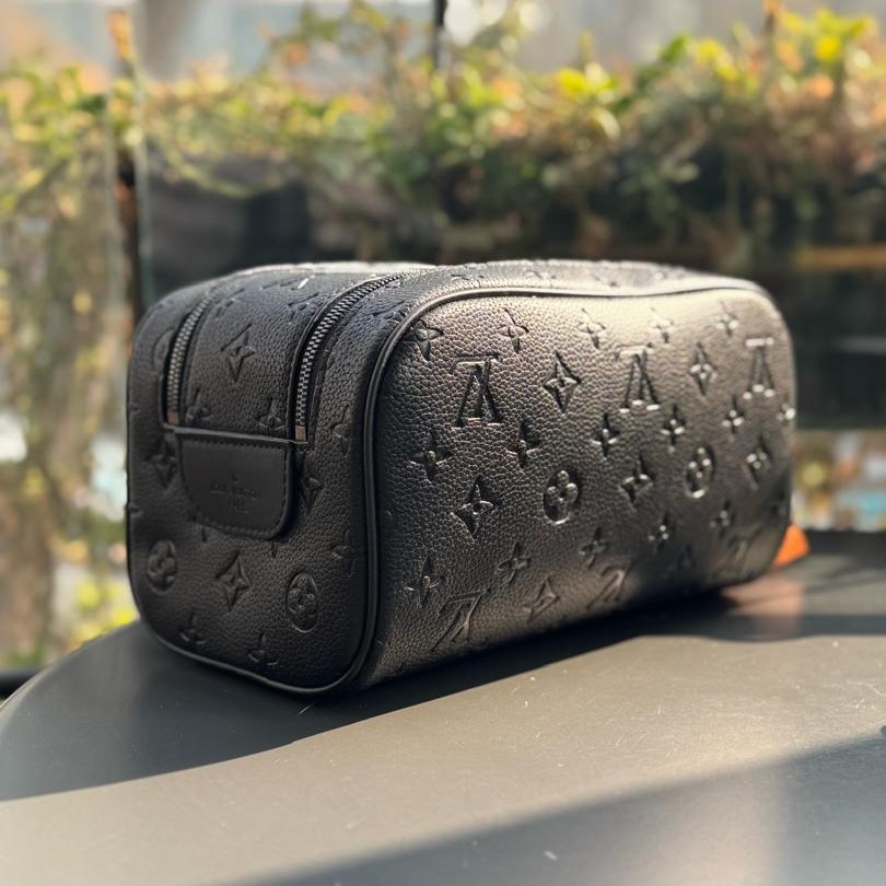 کیف دستی یونی سکس لویی ویتون مونوگرام مدل M46534 — تصویر ۳