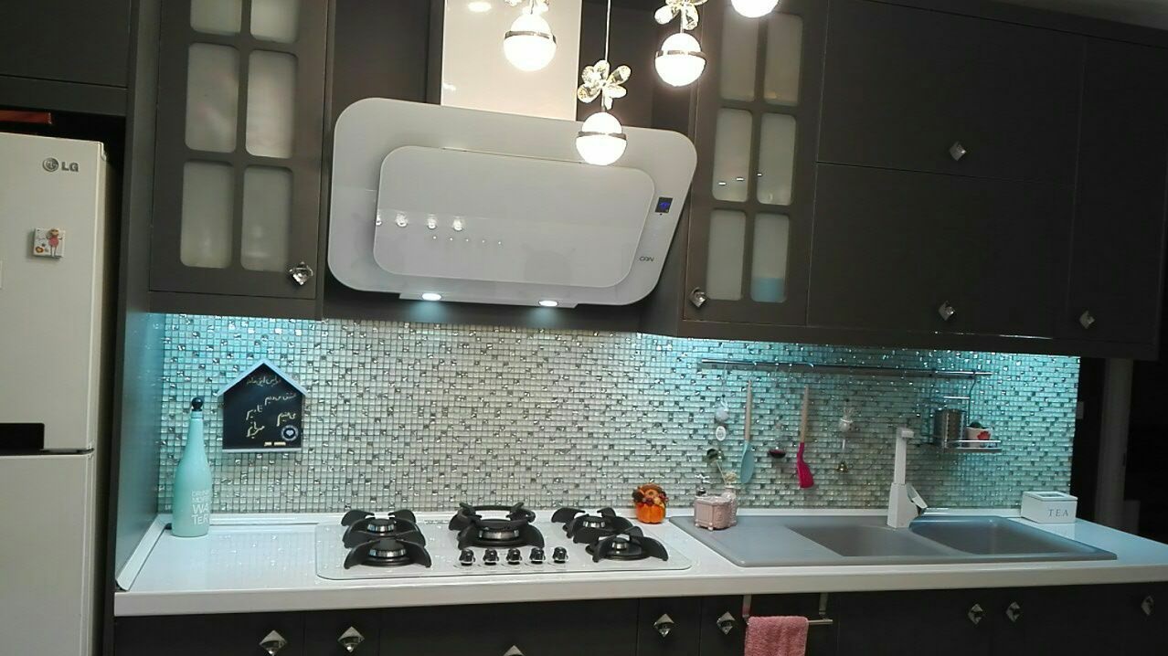 کاشی شیشه ای 30 سانتی کد 126541 — تصویر ۴