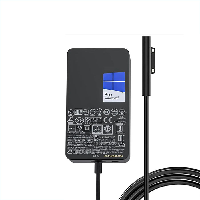 آداپتور استوک اورجینال سرفیس 44W مدل Surface AC 1800 / 15V / 2.58 A — تصویر ۳