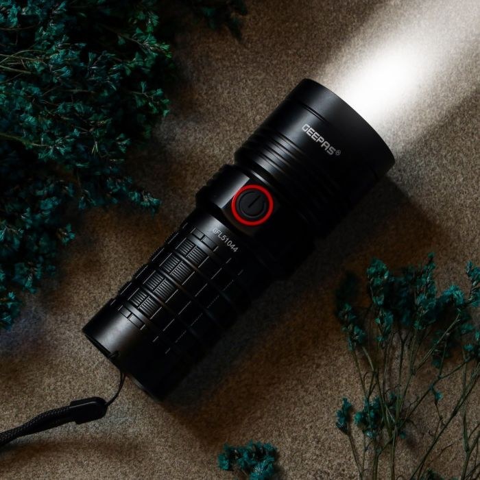 چراغ قوه جیپاس مدل GFL51044 LED ضد آب با پاور بانک — تصویر ۳