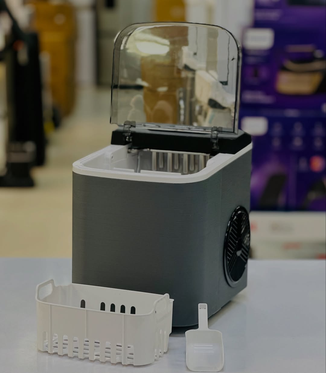 یخساز بیسمارک تحت لیسانس آلمان bismark BM2190 — تصویر ۷